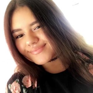 Meet your Posher, Gaby